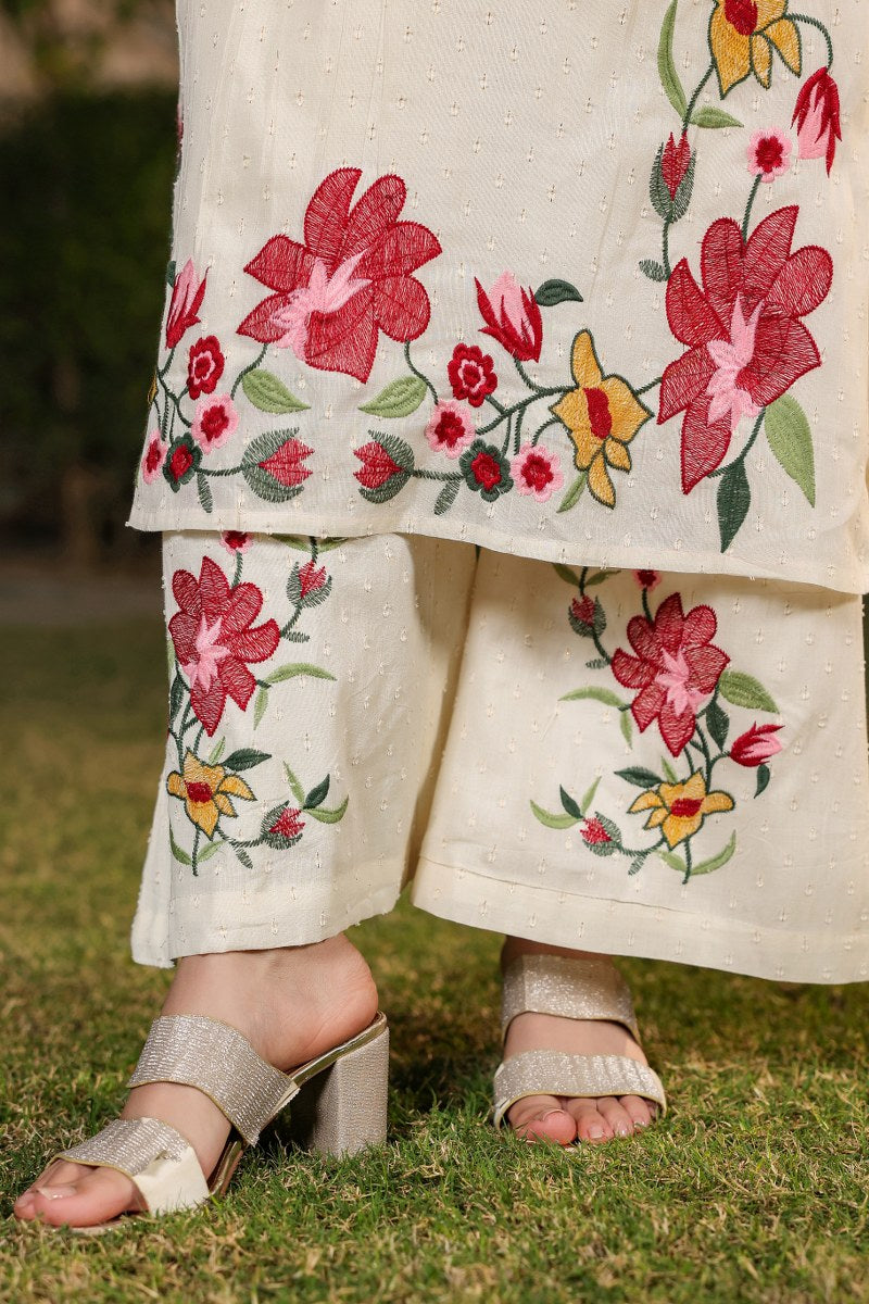 Priya Floral Embroidered Off White Pakistani Suit Set