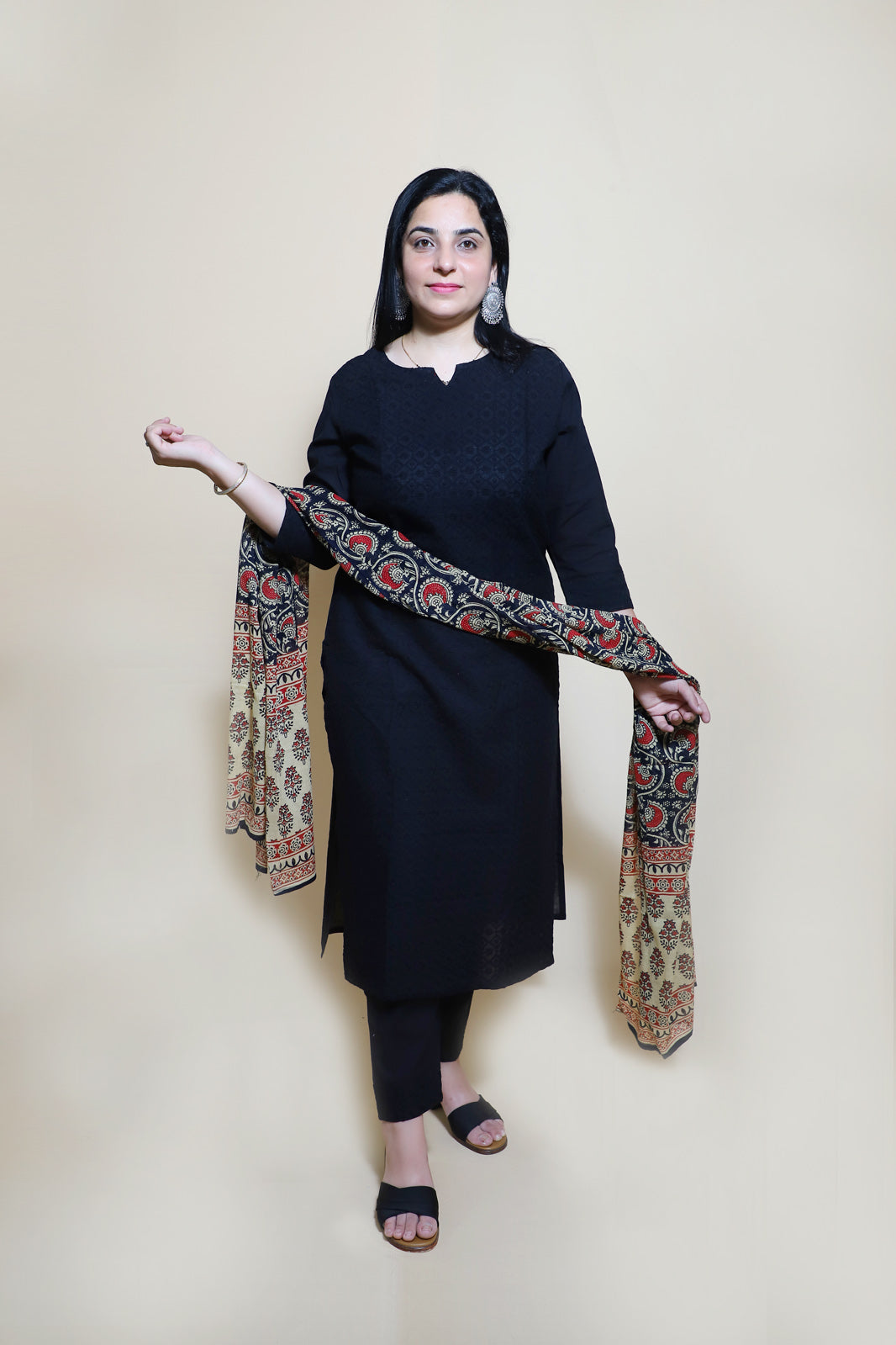 Vihaa Black Chikan Straight Suit Set With Bagru Print Dupatta