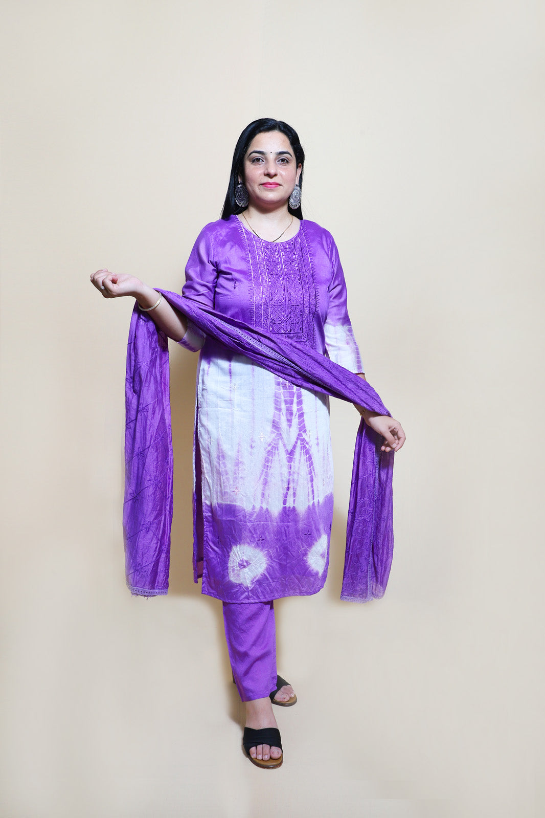 Vihaa Tie and Dye Purple Straight Suit Set