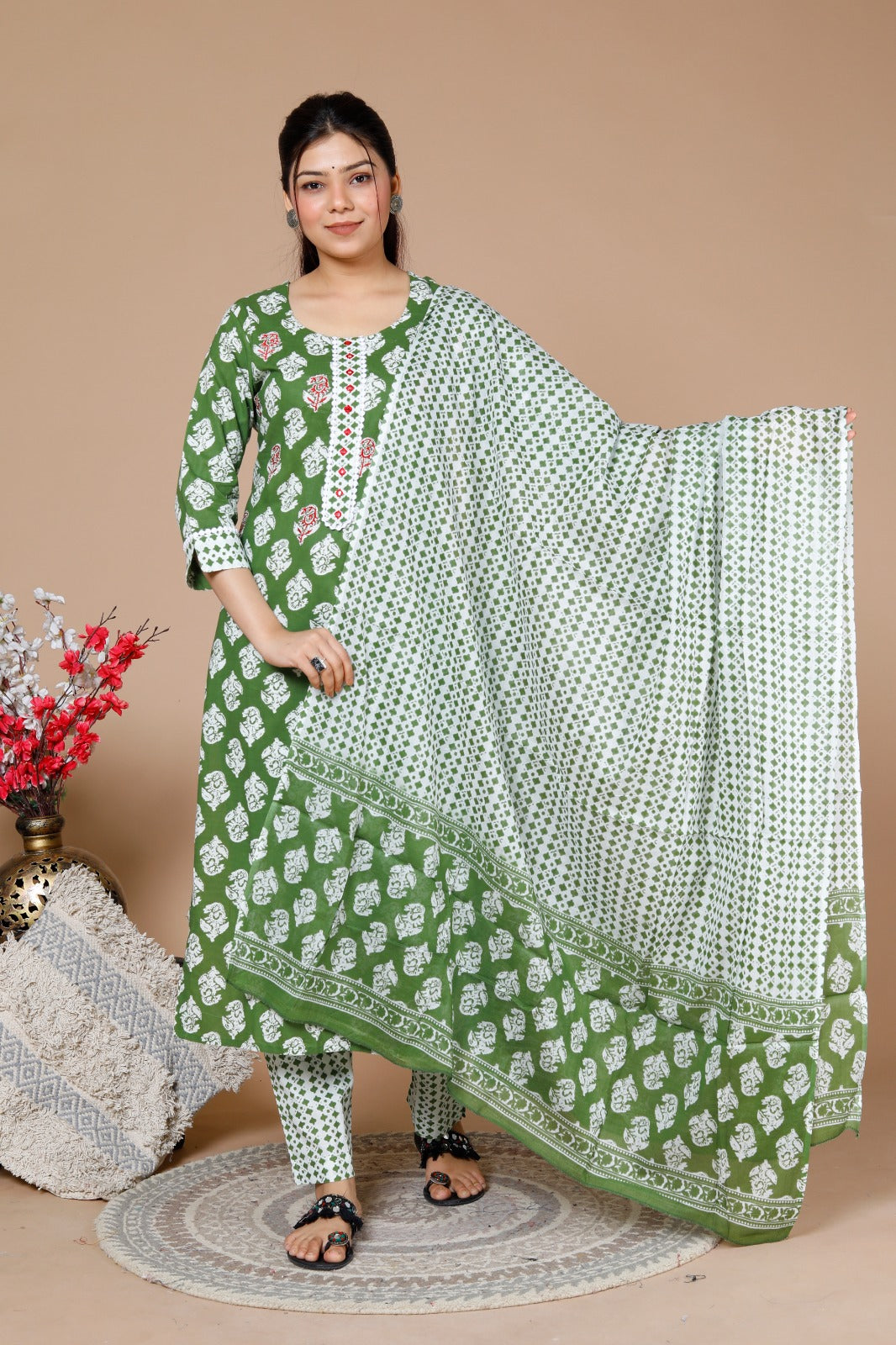 Vihaa Block Print Green Suit Set