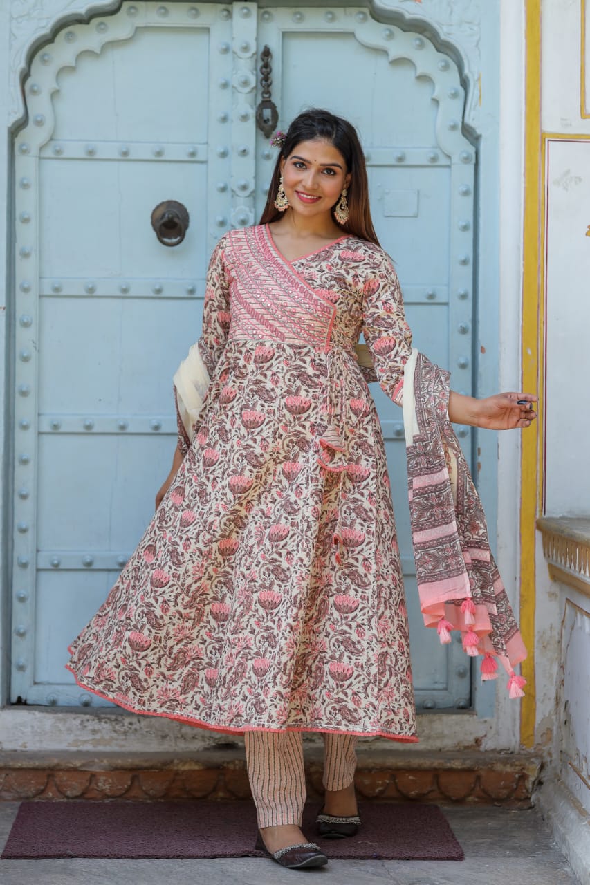 Vihaa Kalamkari Anarkali Suit Set