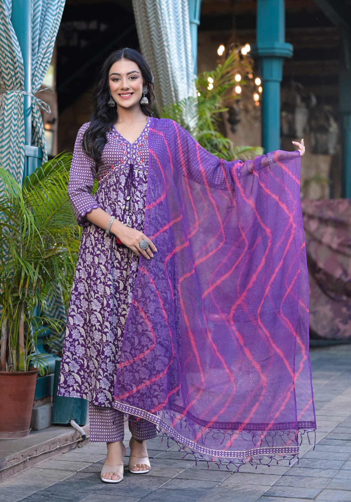 Akira Purple Flora Alia Pattern Suit Set