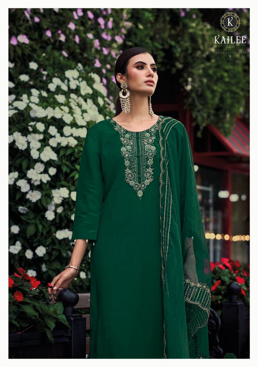 Vihaa Green Hand Embroidered Straight Suit Set