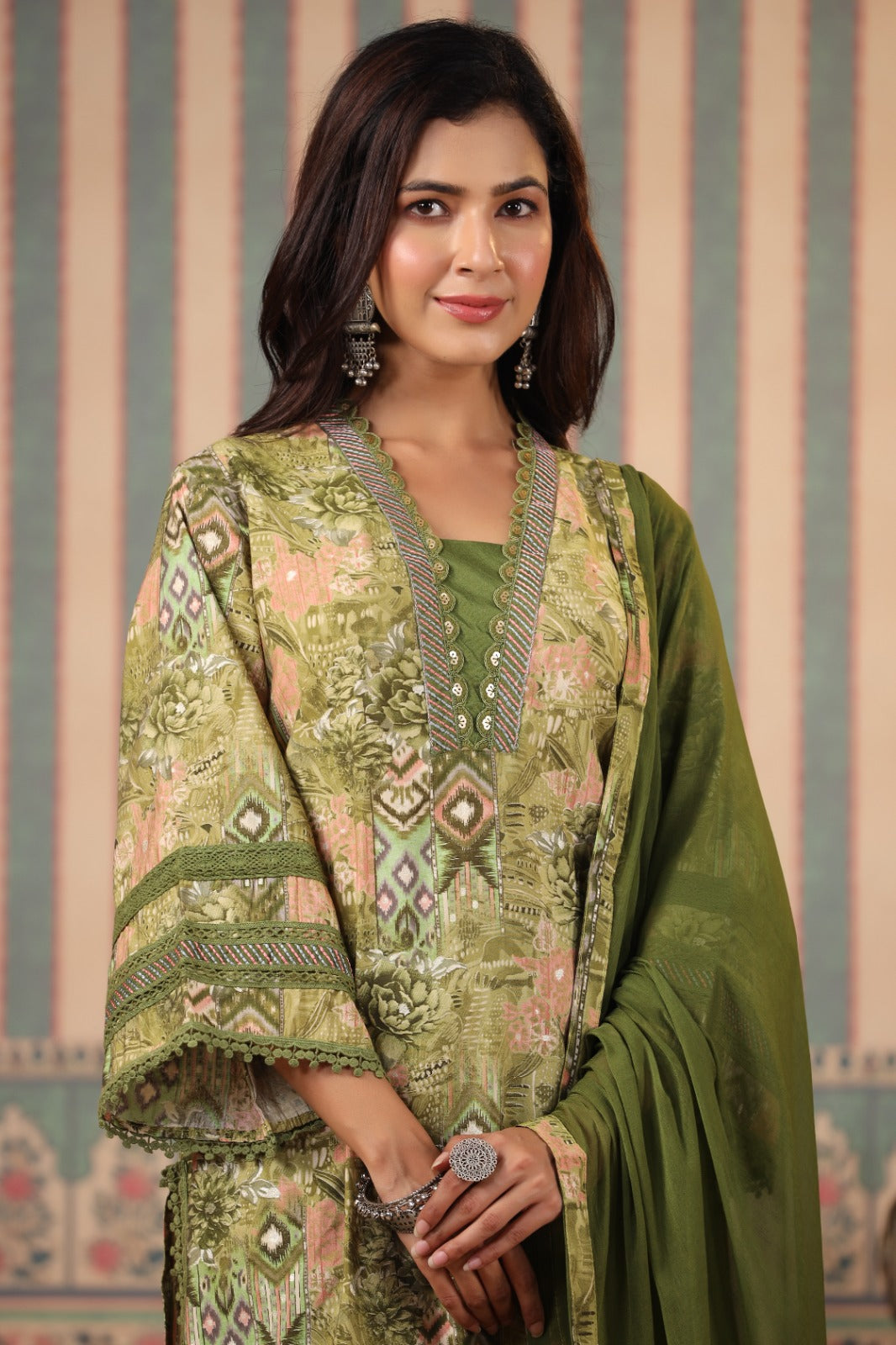 Vihaa Block Printed Green Pakistani Style Suit Set