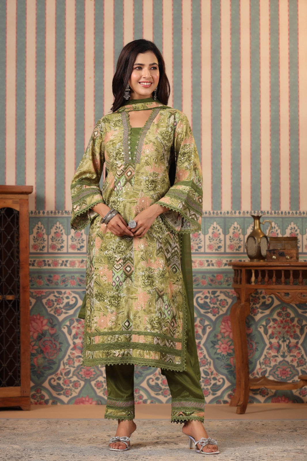 Vihaa Block Printed Green Pakistani Style Suit Set