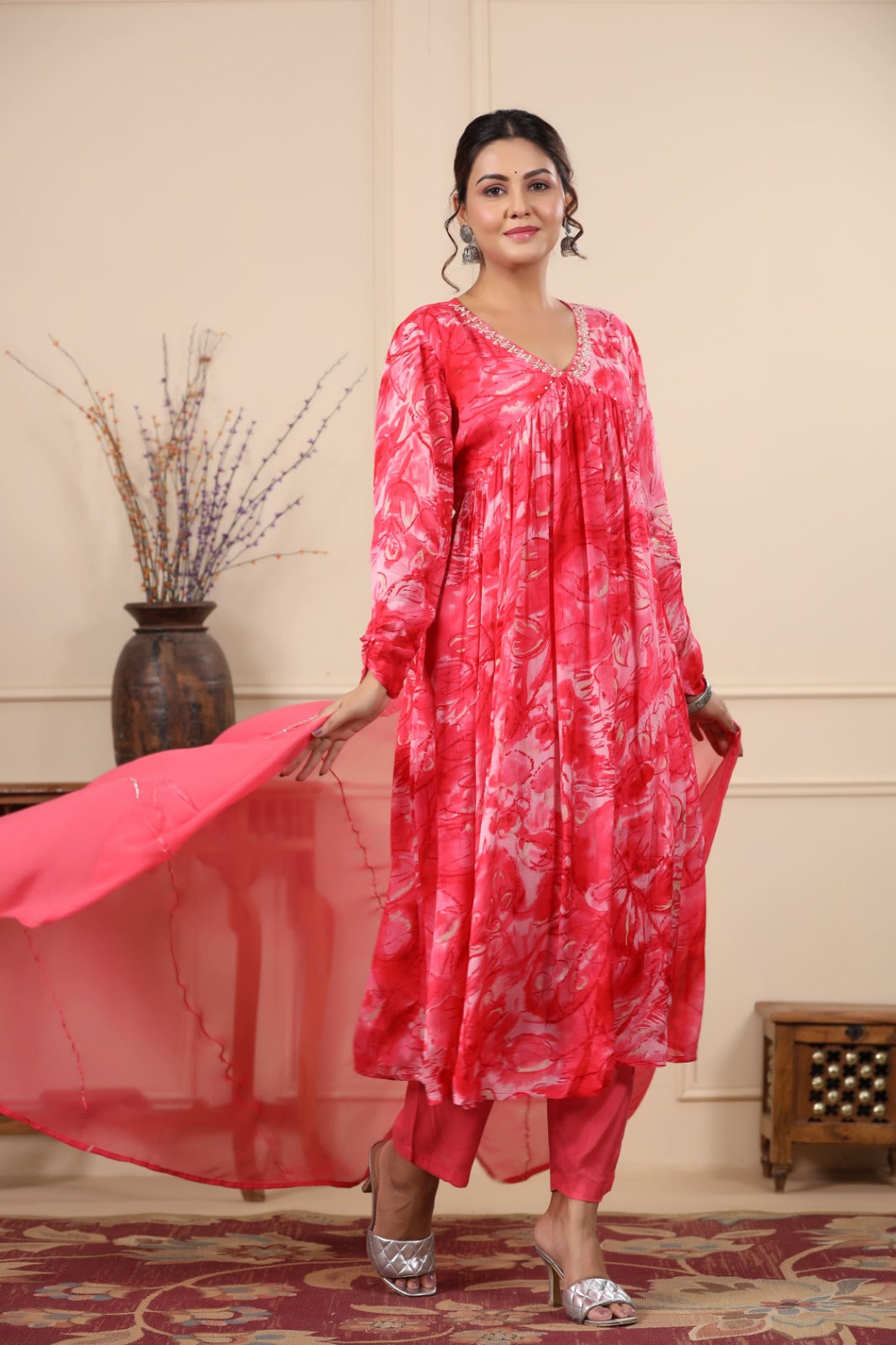 Heena Shades of Pink Printed Alia Pattern Suit Set