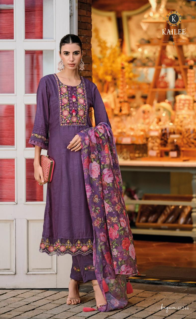 Heena Embroidered Pakistani Style A-Line Purple Suit Set