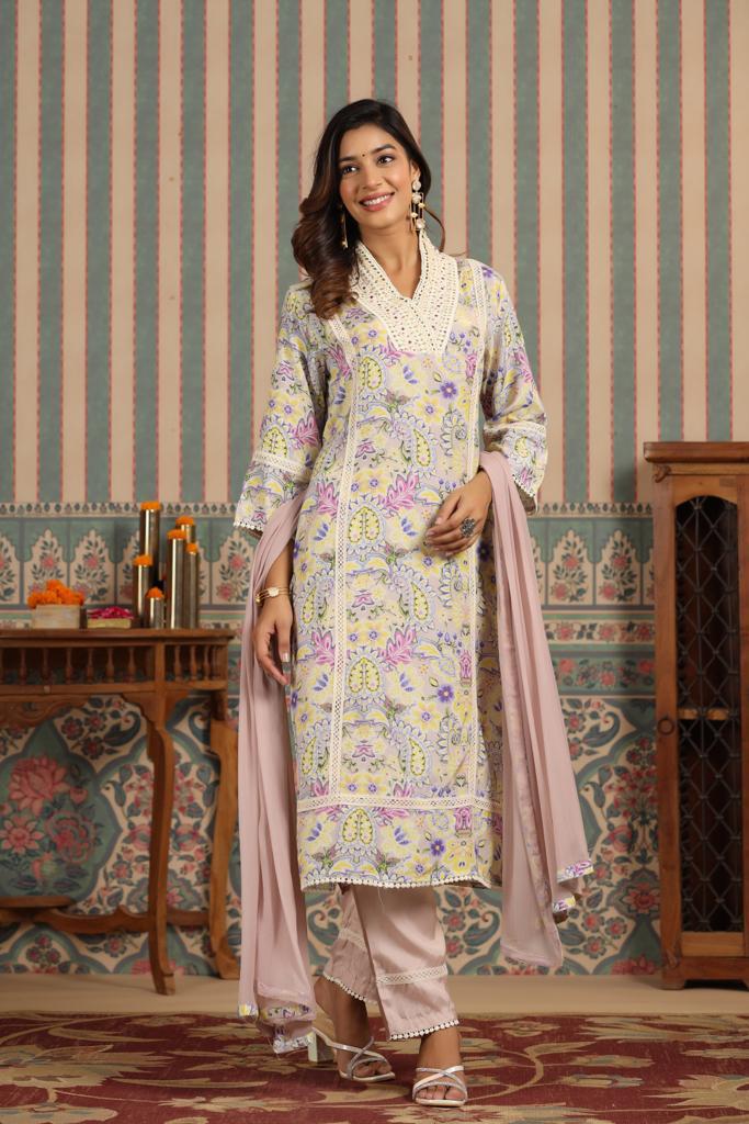 Vihaa Floral Printed Lavender Pakistani Style Suit Set