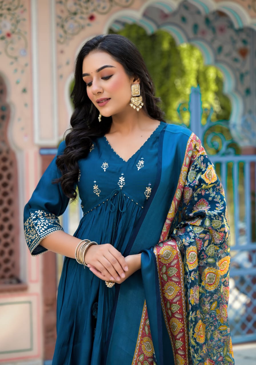 Kiara Teal Blue Alia Pattern Suit Set