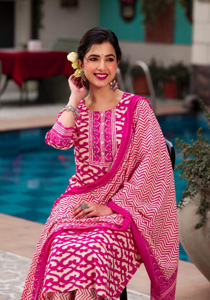 Kiara Digital Printed Pink Straight Suit Set