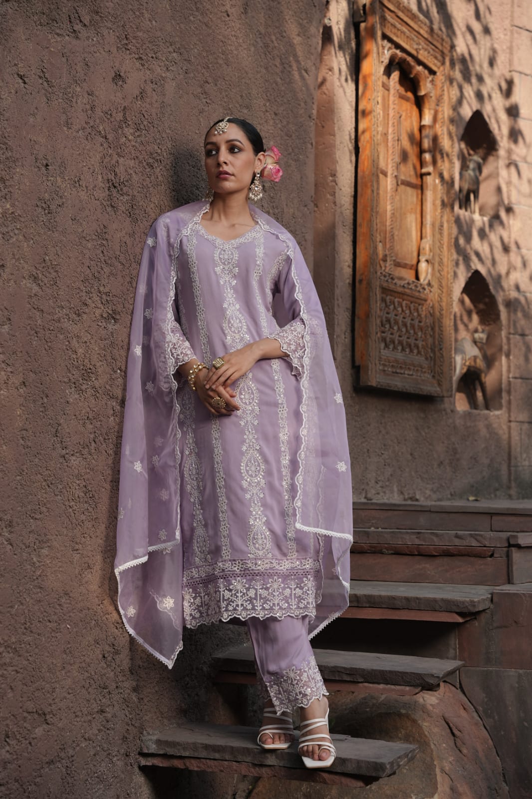 Maisha Lavender Pakistani Style straight Suit Set