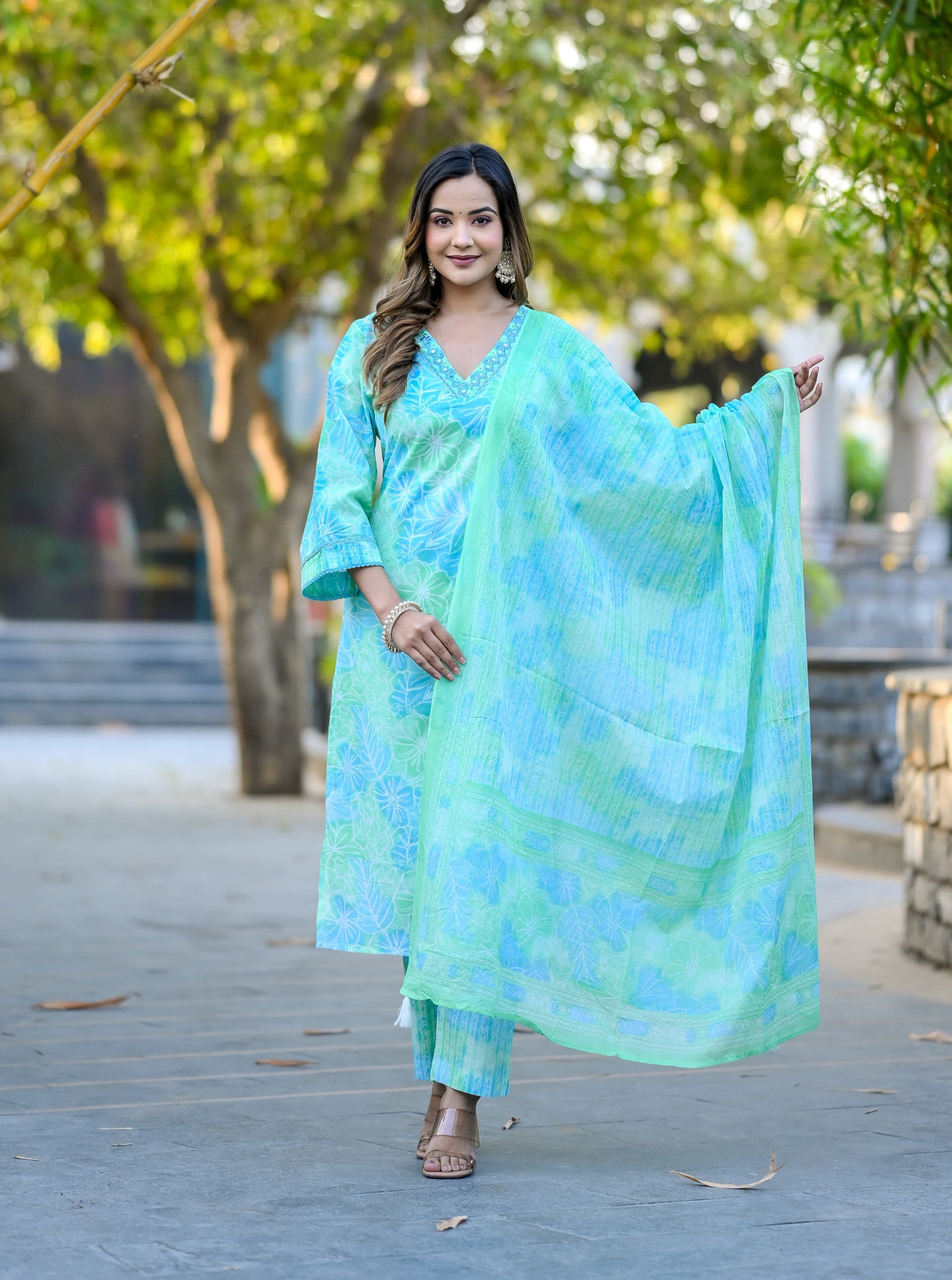 Vihaa Green and Blue Pakistani Straight Suit Set