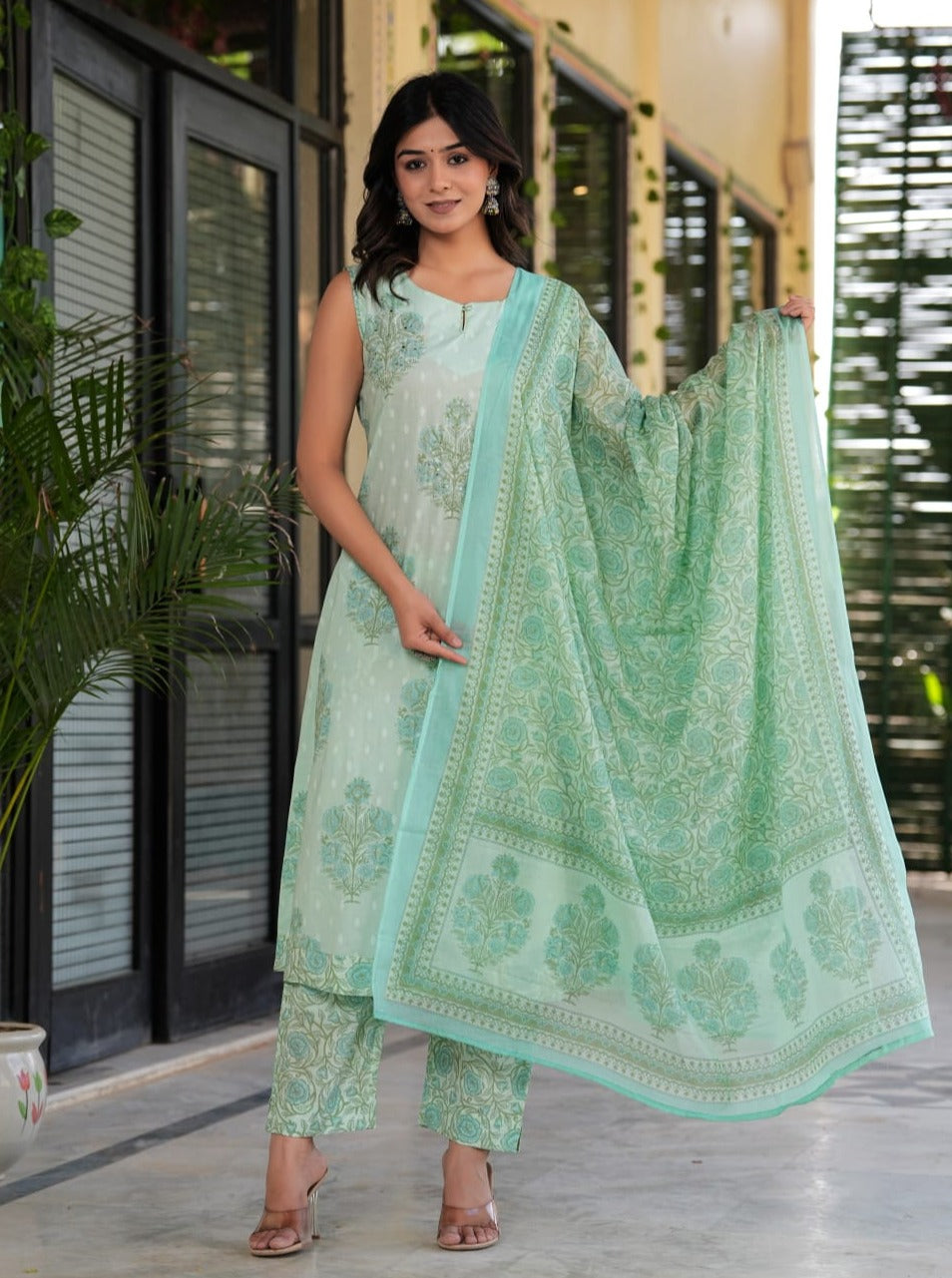 Maisha Block Printed White And Green Straight Suit Set