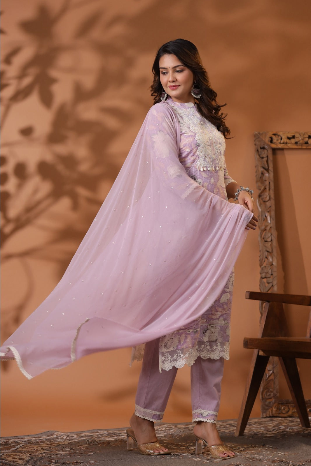 Vihaa Floral Printed Lavender Straight Suit Set