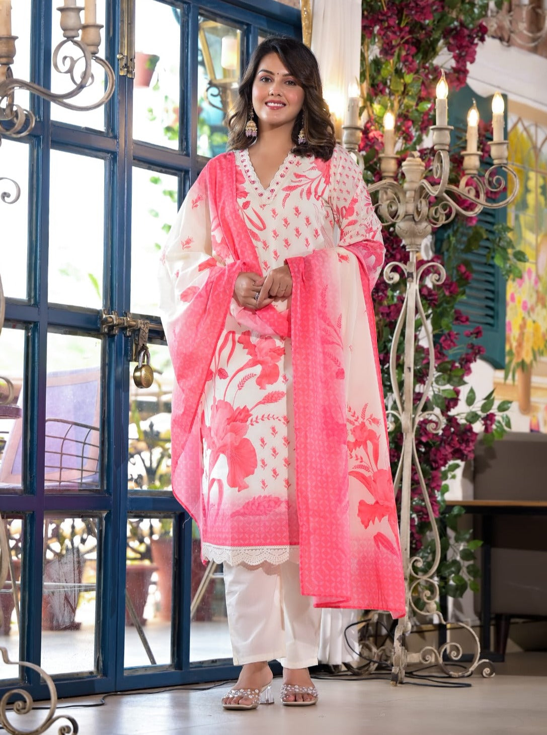 Rutwi Floral Printed Pink Pakistani Straight Suit Set