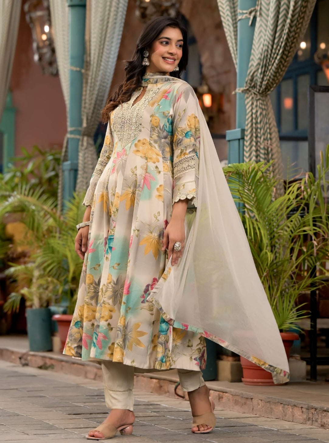 Ditya Floral Printed Cream Pakistani Anarkali Suit Set