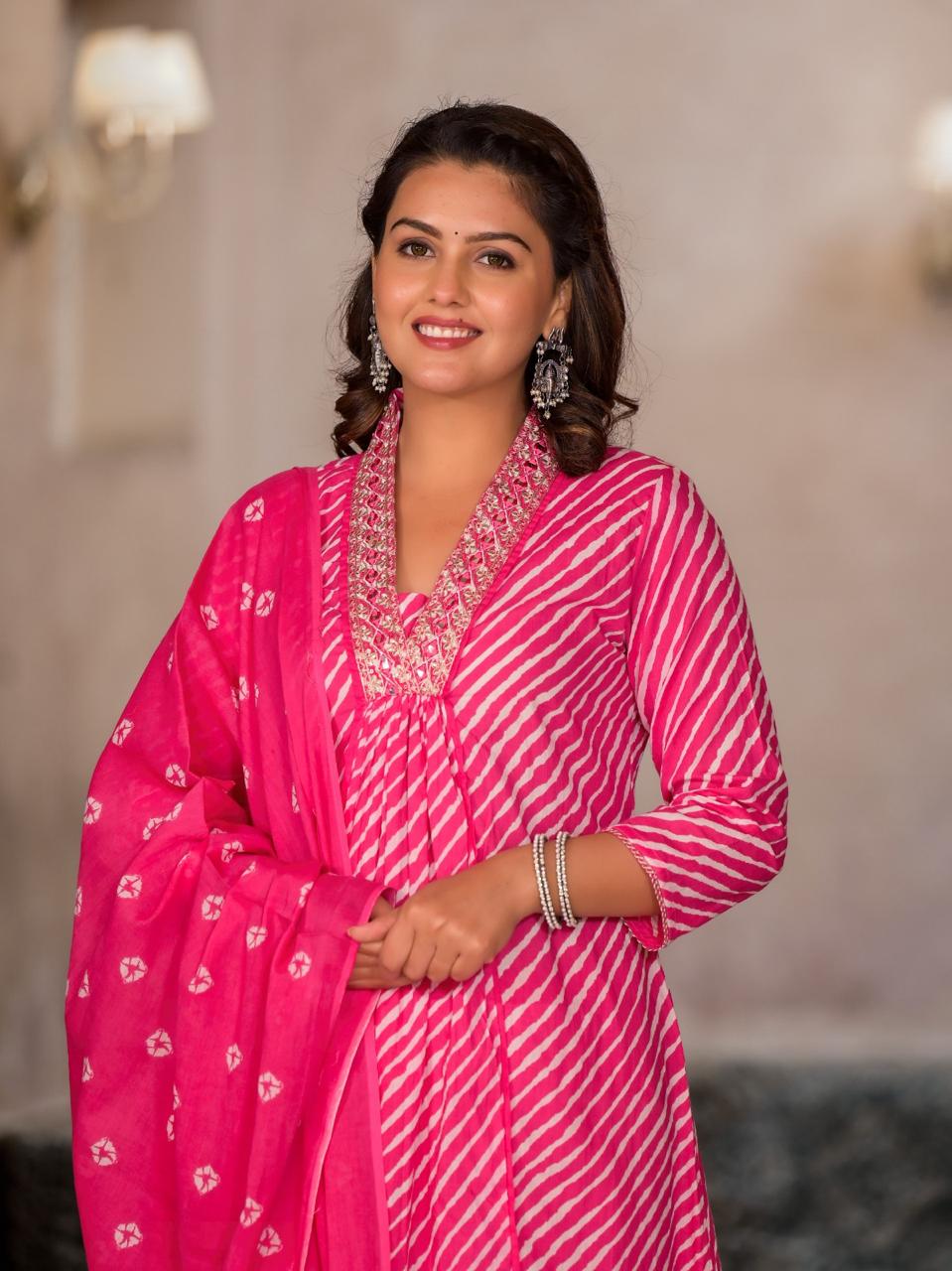 Gauri Lehriya Printed V Neck Pink A Line Round suit set