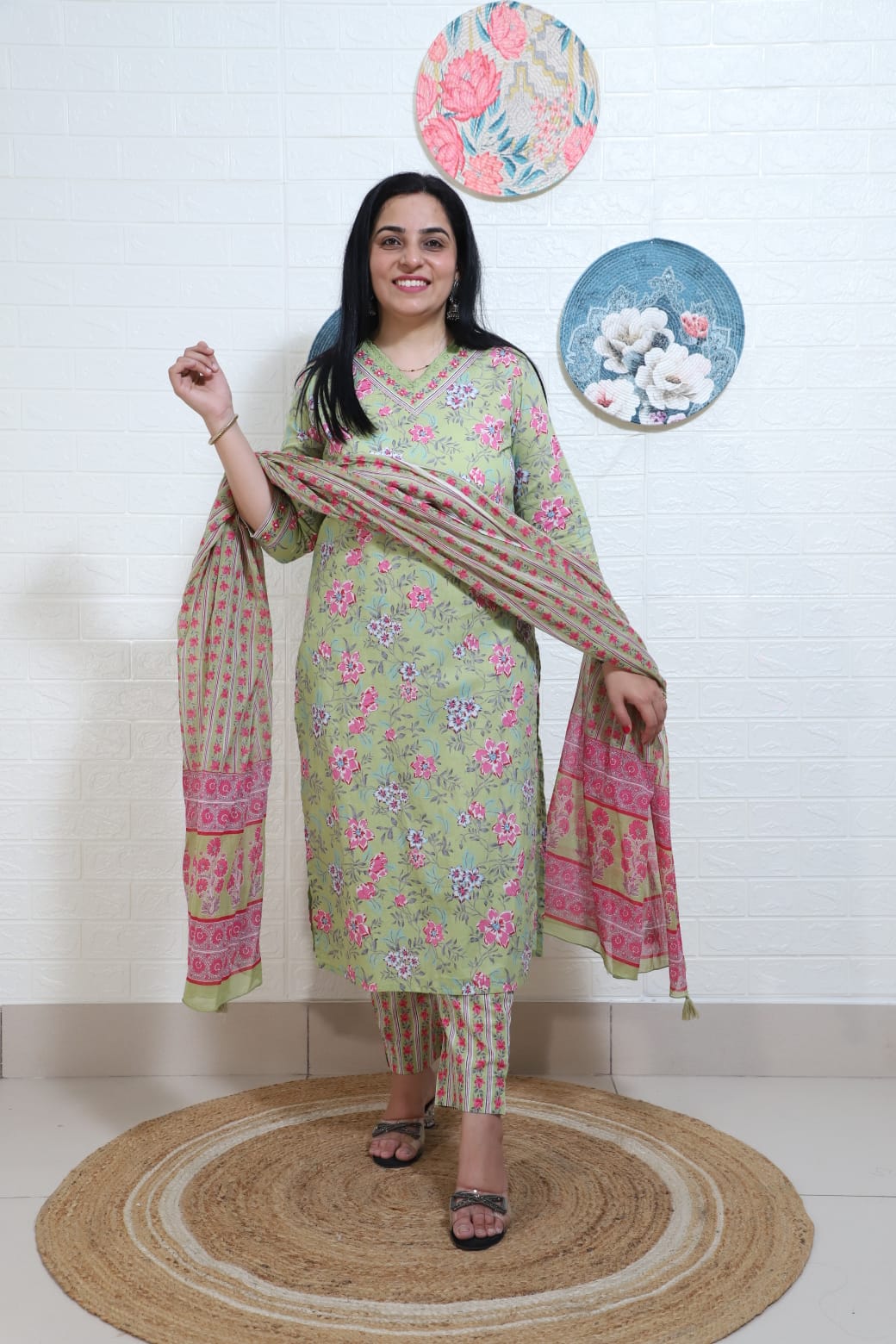 Kasturi Floral Printed Green Straight Suit Set