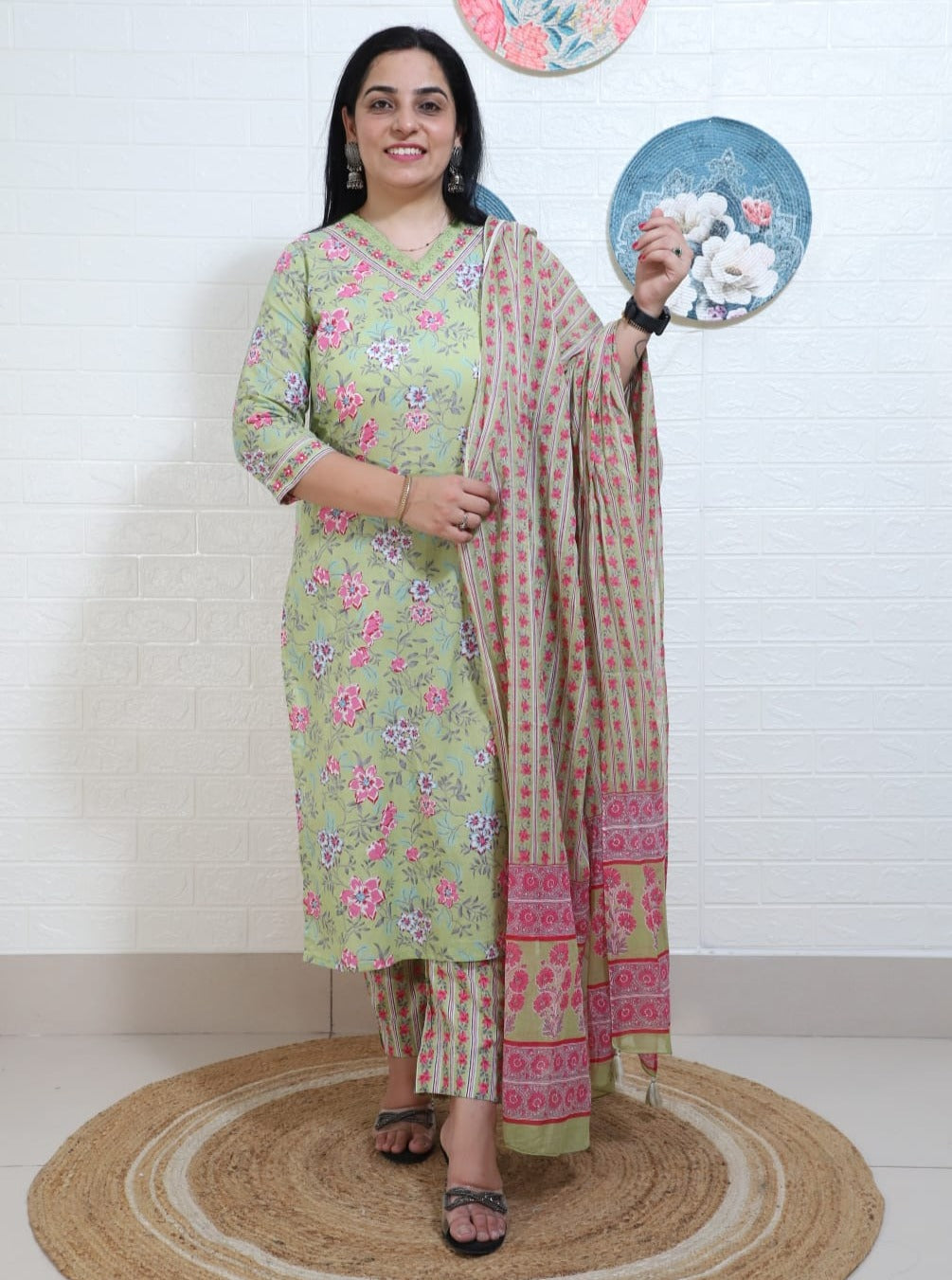 Kasturi Floral Printed Green Straight Suit Set