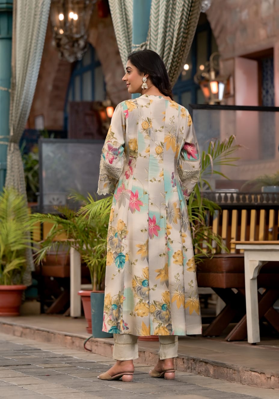 Ditya Floral Printed Cream Pakistani Anarkali Suit Set