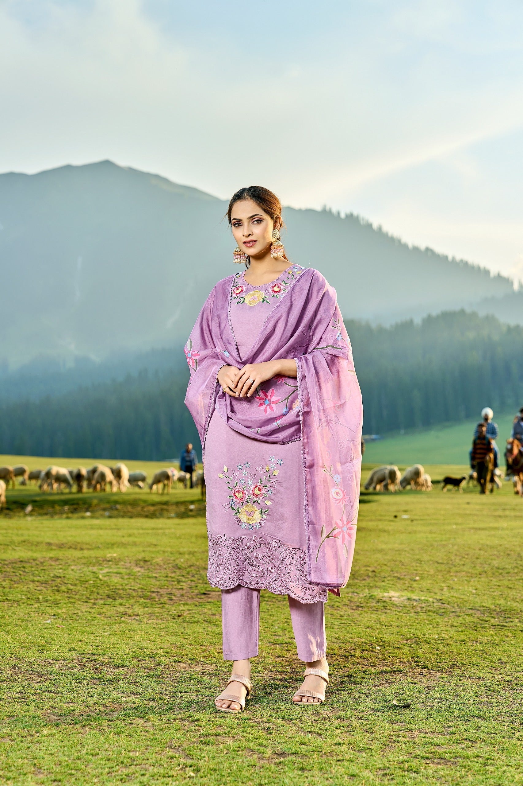 Aashna Purple Pakistani Straight Suit Set